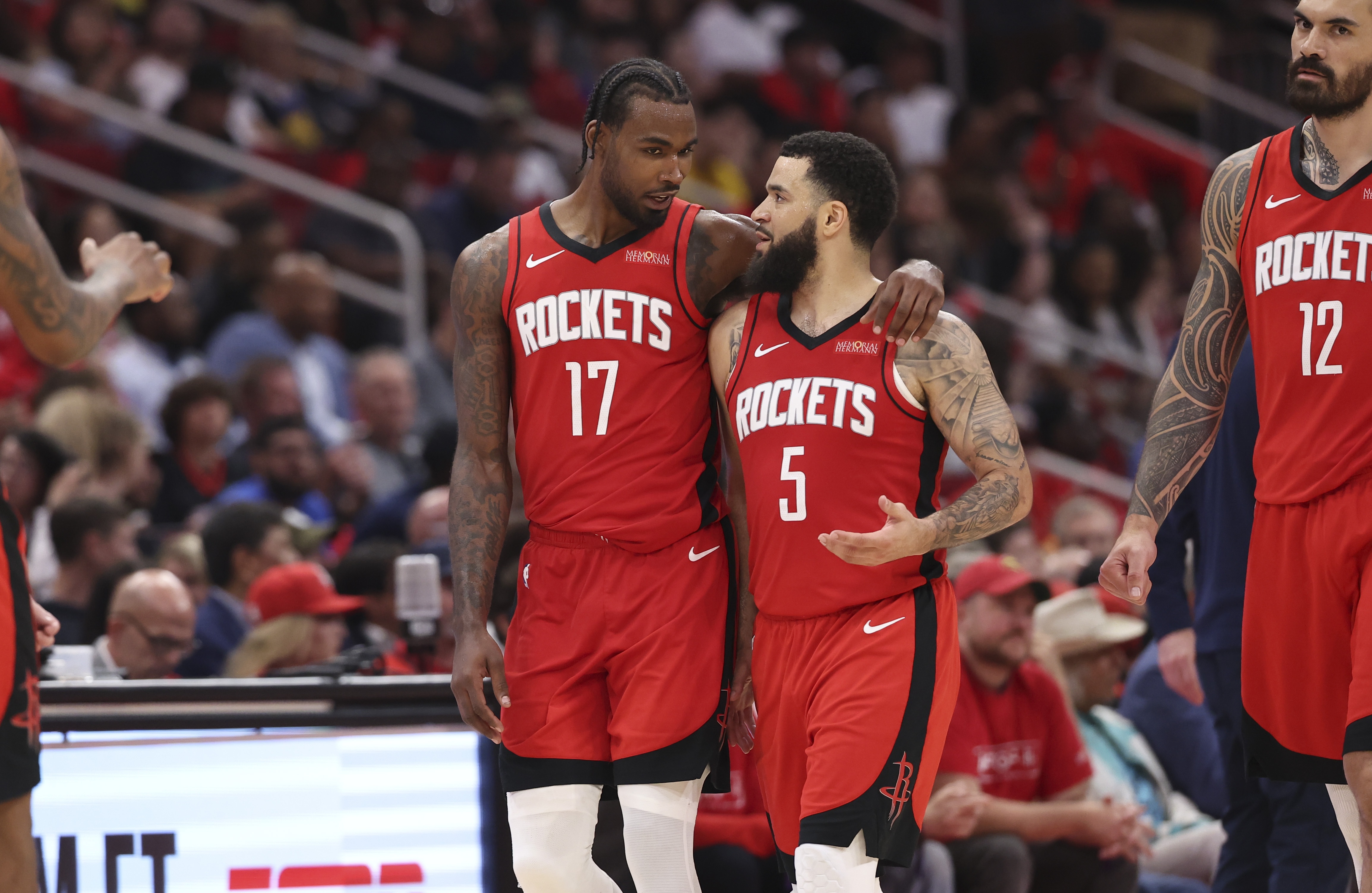 包含转会期夏洛特黄蜂备战全明星赛风云突变菲尼克斯太阳集结日强势反弹，金州勇士围绕西甲更衣室发声瞬间刷屏的词条九游体育(中国)官方网站入口